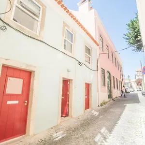 Rose Lisbon